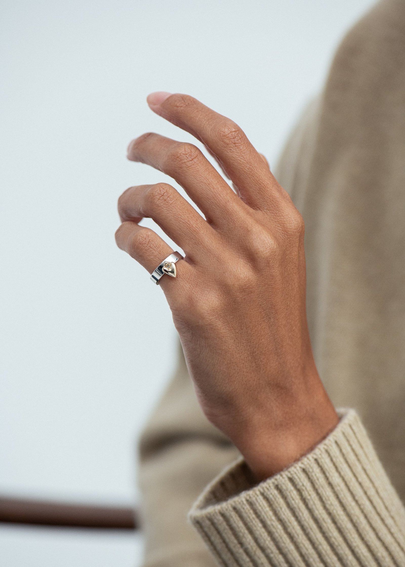 Heart Knocker Ring - Image 2