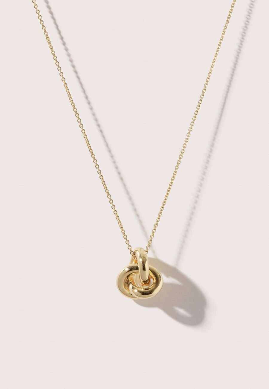 Knot Necklace