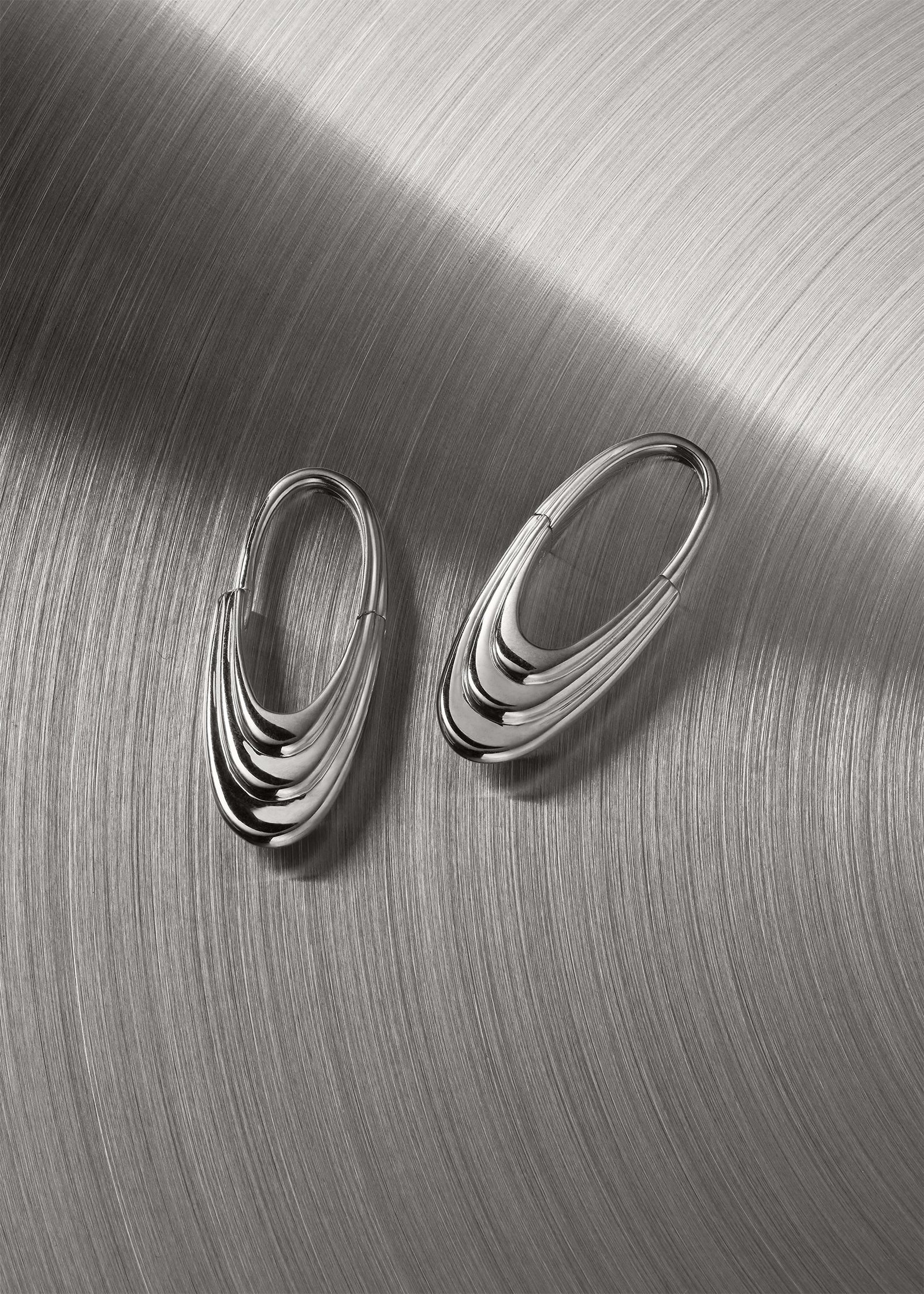 Large Roscida Ridged Hoops - Image 3